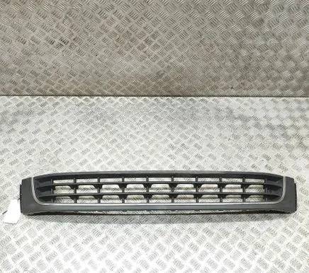 Volkswagen Amarok Front grill 2HH853677