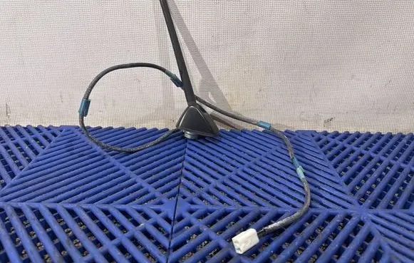 Radio antenna
