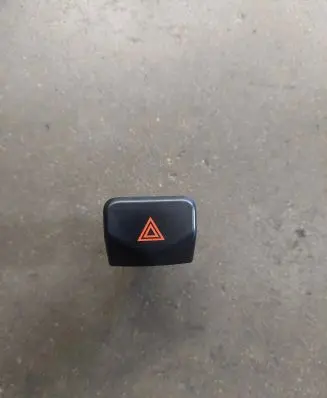 Nissan Note (E11) Hazard light switch 06019