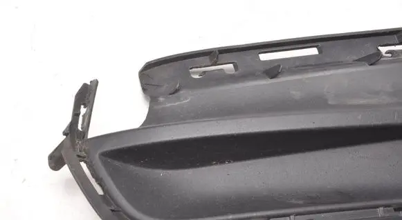 Volvo S90, V90 Front bumper lower grill 31449323