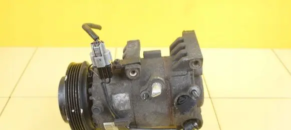 KIA Sportage Air conditioning (A/C) compressor (pump) 28SP29