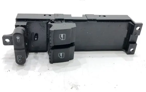 Volkswagen Golf IV Electric window control switch