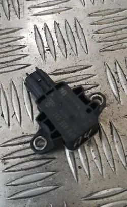 Audi A4 S4 B7 8E 8H Airbag deployment crash/impact sensor 8p0955557