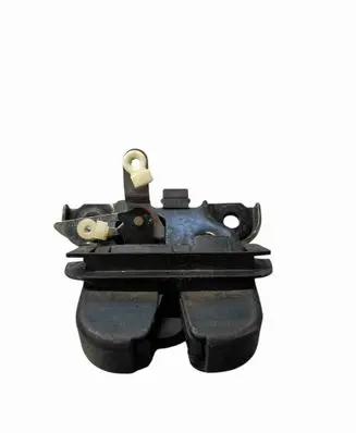 Audi A6 S6 C5 4B Tailgate/trunk/boot lock/catch/latch 4B9827520