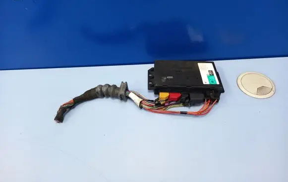 Audi A6 S6 C5 4B Comfort/convenience module 4B0962258D