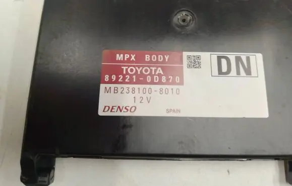 Toyota Yaris Other control units/modules 892210D870 MB2381008010