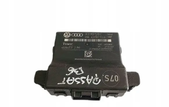 Volkswagen PASSAT B6 Gateway control module 3C0907530C