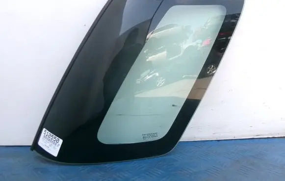 Fiat Sedici Rear side window 