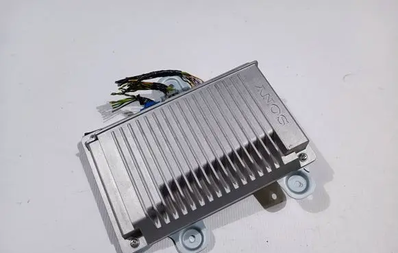 Ford Explorer Sound amplifier FB5T-18B849-AD