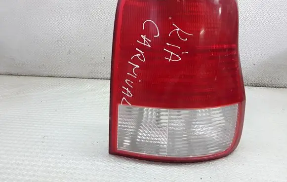 KIA Carnival Rear/tail lights