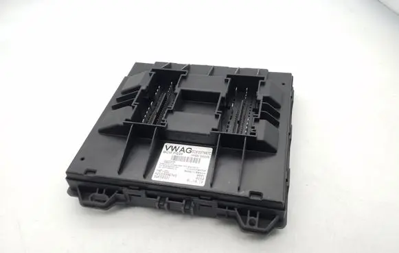 Volkswagen Jetta VI Comfort/convenience module 5C0937087C A2C53396745 5WK50331