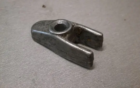 Mercedes-Benz ML W163 Fuel Injector clamp holder