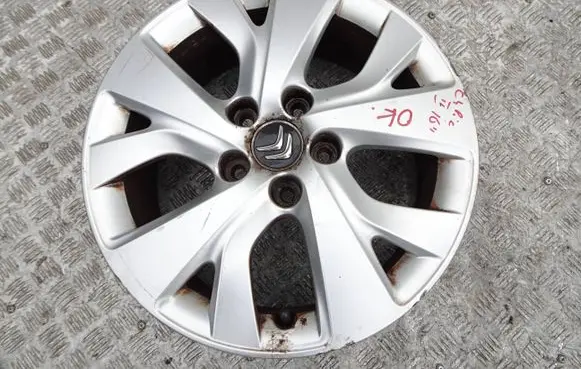 R16 alloy rim