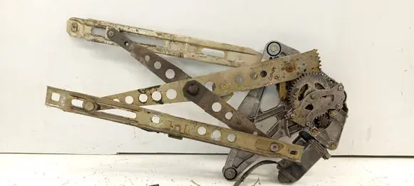 Mercedes-Benz W123 Front door window regulator with motor 1267202646 0130821017 0018205142