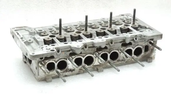 Opel Zafira C Engine head 55576540 55565376