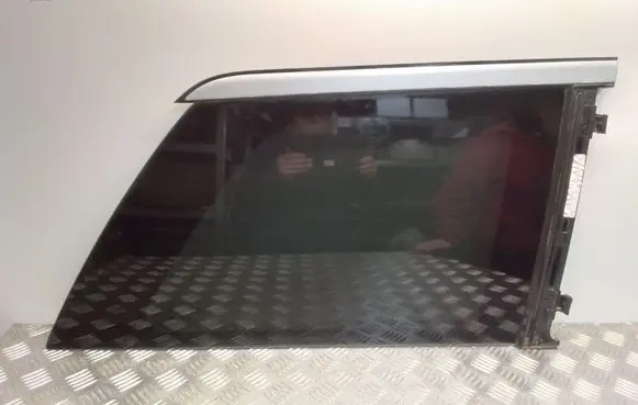 Mercedes-Benz GL X164 Rear side window