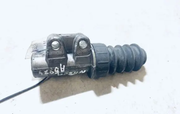 Mazda 3 I Clutch master cylinder 68038 68038g11344