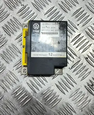 Volkswagen PASSAT B6 Airbag control unit/module 3C0909605M 391125