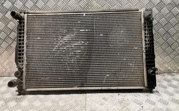 Audi A6 S6 C5 4B Coolant radiator