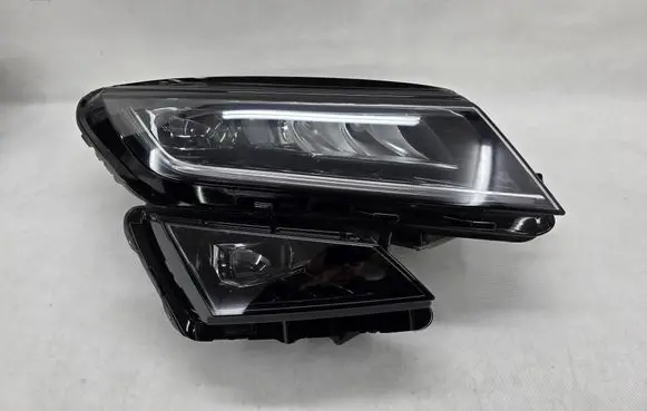 Skoda Kodiaq Headlight/headlamp 566941016H