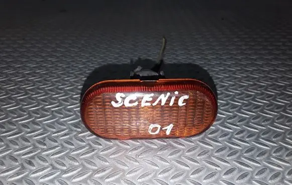 Renault Scenic I Front fender indicator light 7700822136