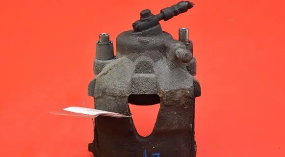 Volkswagen Cross Polo Front brake caliper