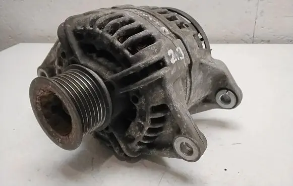 Iveco Daily 4th gen Generator/alternator 504009977 0124325053