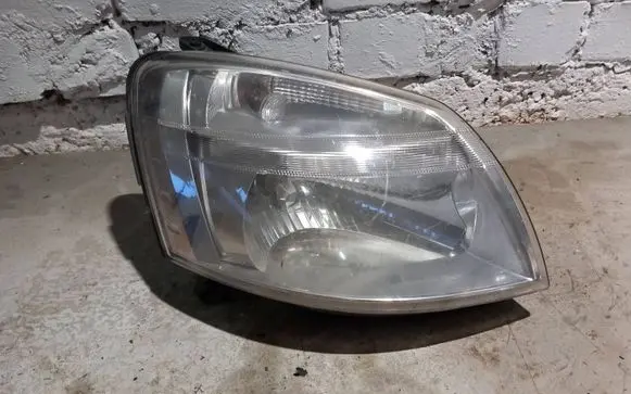 Peugeot Partner Headlight/headlamp 02249980