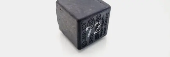 Volkswagen PASSAT B3 Other relay 191955529