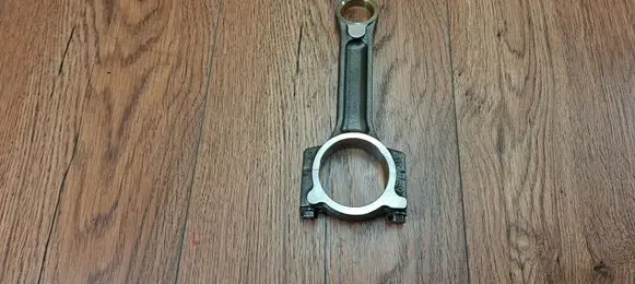 Renault Laguna III Connecting rod/conrod 7701475074