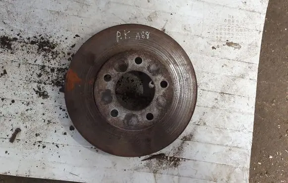 BMW 5 E39 Front brake disc NOCODE