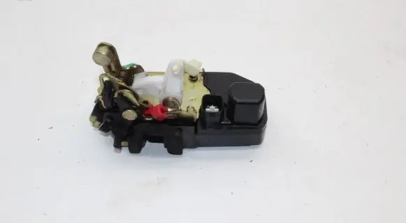 Jeep Grand Cherokee (WK) Rear door lock