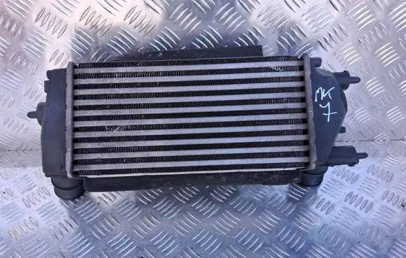 Ford Fiesta Intercooler radiator C1B19L440AB M153643