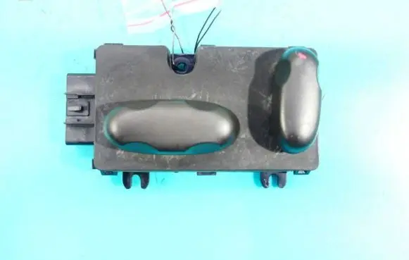 Cadillac SRX Seat control switch 12450263 IMPRK1186133