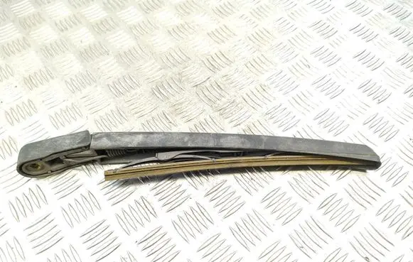 Saturn Vue Rear wiper blade 