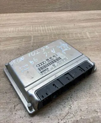 Audi A6 S6 C5 4B Engine control unit/module ECU 4B0907401E 0281001833