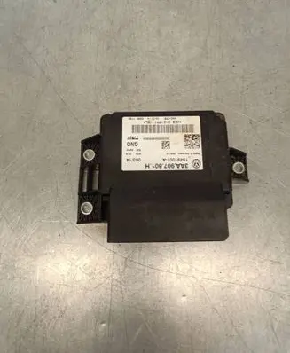 Audi Q3 8U Hand brake control module 3AA907801H 17711131 18491001A