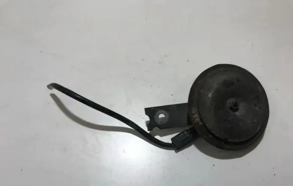 Mitsubishi Carisma Horn signal