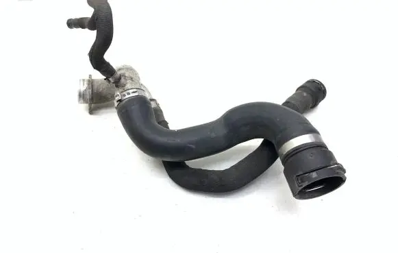 BMW X5 E70 Engine coolant pipe/hose 7576355