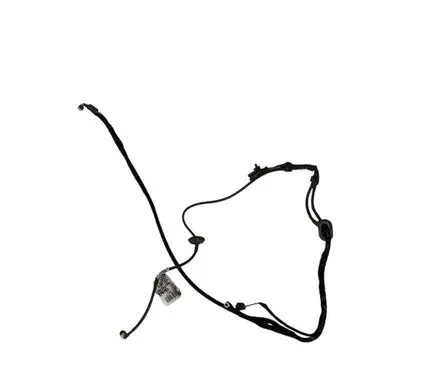 Volkswagen Touareg II Windshield washer fluid hose 7P6971204C P6971204C 110311
