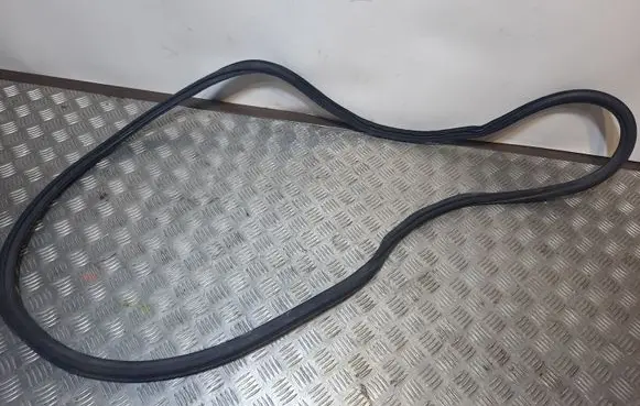 Audi A3 S3 8V Front door rubber seal 8V5833721