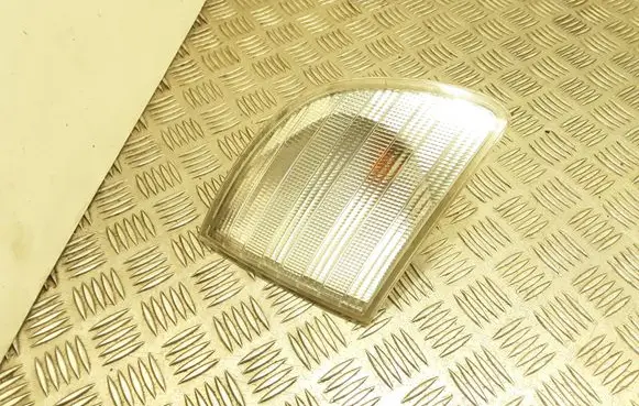 Mercedes-Benz Vito Viano W638 Front indicator light