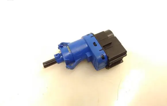 Brake pedal sensor switch