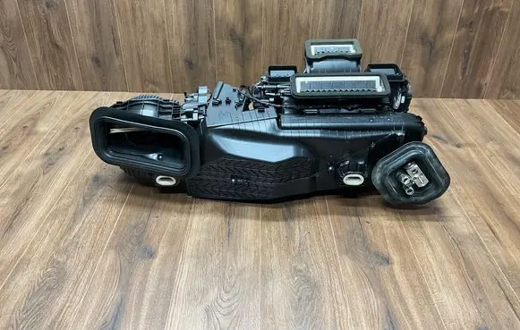 Mercedes-Benz C W205 Interior heater climate box assembly A2058308605