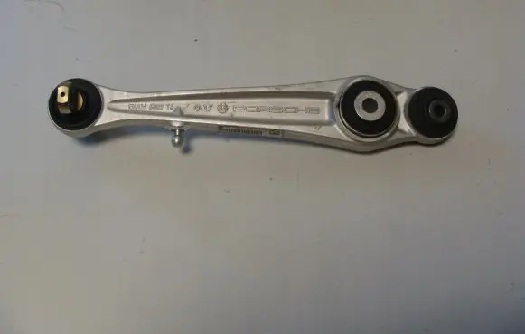 Porsche 918 Rear upper control arm/wishbone 9183311471R