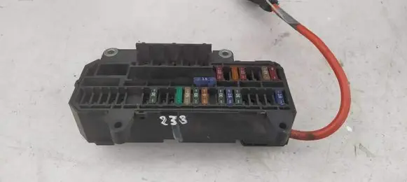 BMW 7 E65 E66 Fuse box set 13133