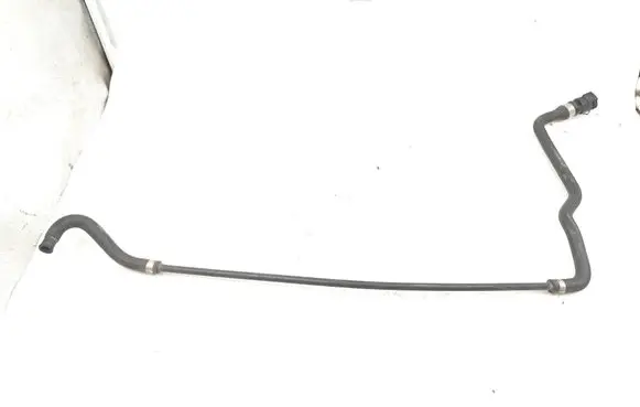 BMW 5 E60 E61 Engine coolant pipe/hose