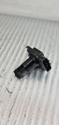 Toyota Yaris Mass air flow meter 2220430010 1974002110