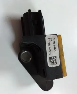 Skoda Superb B6 (3T) Airbag deployment crash/impact sensor 38081606