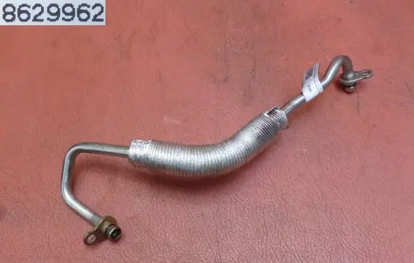 BMW 2 F46 Turbo turbocharger oiling pipe/hose 8629962